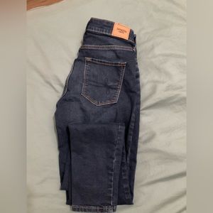 Jeans for women never used